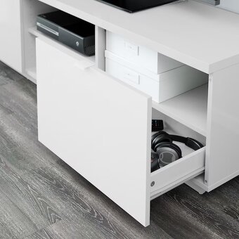 TOP skrinka pod TV biela - 2