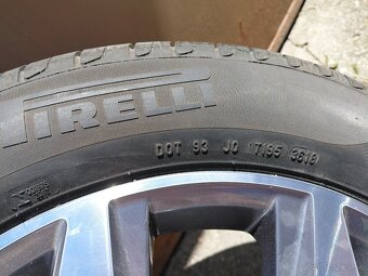1ks letna Pirelli 215/55R17 - nova - 2