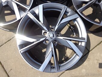 5x112 R20 nove orig.aludisky Skoda Elroq / Enyaq 8J + 9J - 2