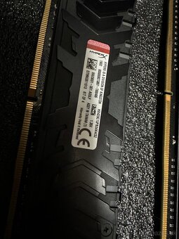 Predam HyperX Predator 32GB DDR4 RGB - 2