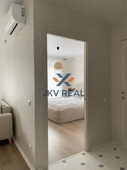 JKVreal ponúka na predaj priestranný 4-izbový holobyt s logg - 2