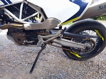 Husqvarna 701 - 2