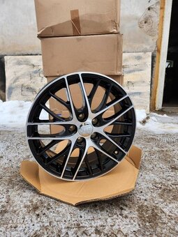 zimní Alu kola disky originál BBS Jeep nový model - 2