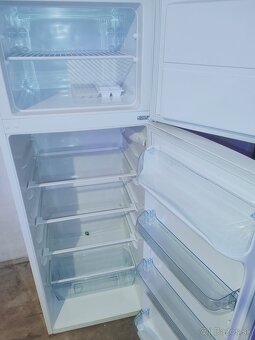 Predám chladničku Electrolux 160cm - 2