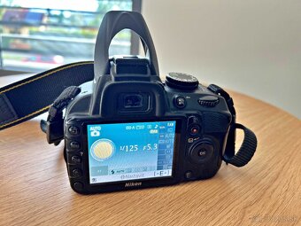 Zrkadlovka Nikon D3100 - 2