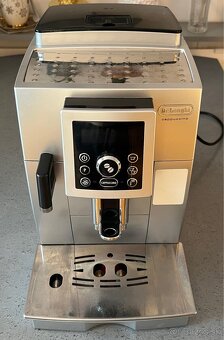 Automatický kávovar Delonghi Cappuccino ECAM 23.460.B - 2