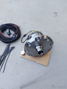 Uzavierka HF ET136 - 2