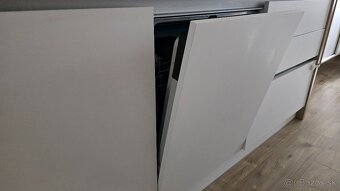 Umývačka riadu Elektrolux - 2