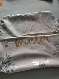 Obliečky na vankúš 40 na 40, vianocny motiv 6ks cena za všet - 2