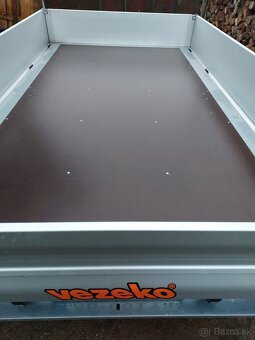 Privesny vozik nový nebrzdeny - 2