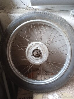 Koleso Jawa ČZ 19 - 2