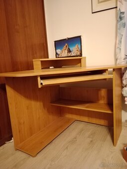 Predám písací študentský stôl - 2