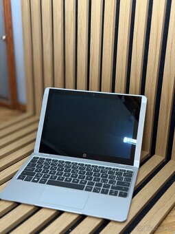 HP x2 210 G2 - 2