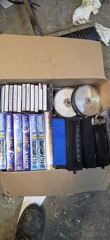 Cd dvd vhs mc kazety - 2