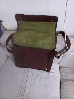 Kvalitna kozena kabelka - na doklady. notebook - 2