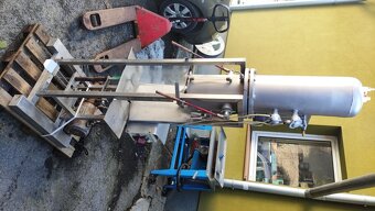 Plnicka a syticka na napoje do PET flias - 2