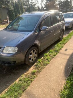 volkswagen touran - 2