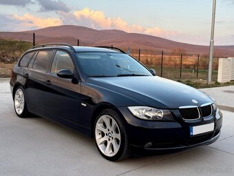BMW 320d E91 M47 SPORTSITZE / R18 / PDC - 2