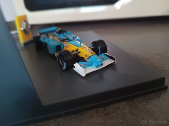 1:43 F1 Renault Jarno Trulli - 2