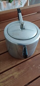 Retro kuchta tlakový hrniec - 2