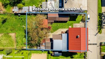 Priestranný 7 izbový rodinný dom s 640m2 pozemkom – Strečno - 2