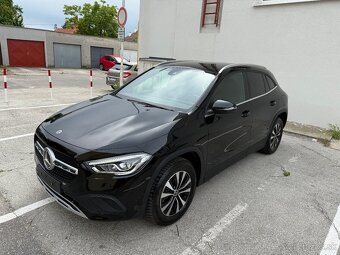 Mercedes Benz GLA 250e 2022 Plug-in hybrid LED,NAVI,KAMERA - 2