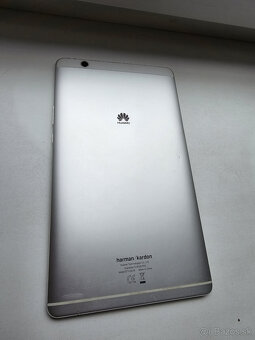 Huawei MediaPad M3 8.4" LTE - 2