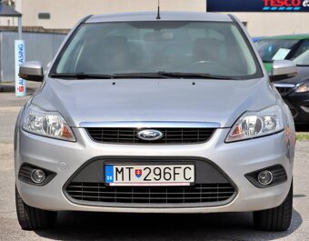 Ford Focus 1.6 16V Duratec Classic X - 2