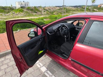 Peugeot 207 1.4i 65 kW - 2