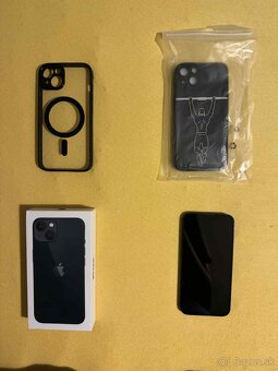 iPhone 13 Black 128GB - 2