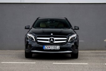 Mercedes-Benz GLA 200 d - 2