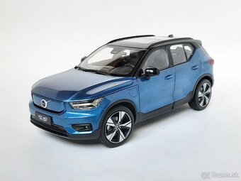 1:18 - Volvo XC40 - 1:18 - 2
