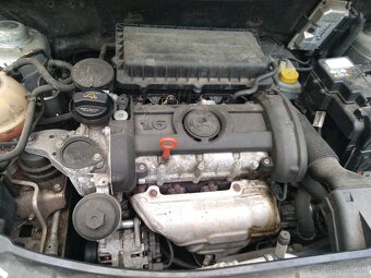 Skoda Roomster 1.6 16V 77kw-Rozpredam - 2