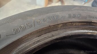 Zimne pneumatiky 205/50 r17 - 2
