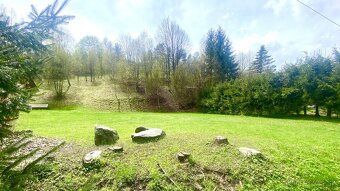 Slnečný pozemok na výstavbu chaty Chvojnica okres Prievidza - 2