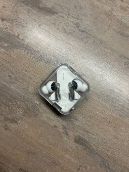 Predám sluchadka Nothing Ear(2) - 2