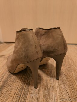 Členkové čižmičky velk.39 - 2