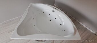 Rohova hidromassage vana - 2