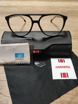 Tommy Hilfiger, Carrera - 2