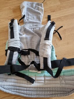 Ergonomicky nosič Rischino Flexible - 2