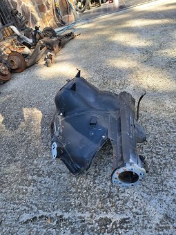 Z3 zadné ramená, nápravnicu, predné štvrťky - 2