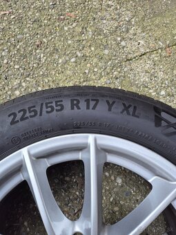 BMW disky a Continental 225/55 R17 - 2