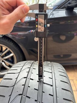 P ZERO 275/30 R20 - 2