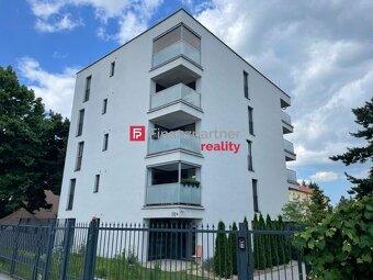 4izb. byt - luxusné bývanie: bezbariérový byt v centre mesta - 2