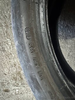 275/35r22 continental - 2