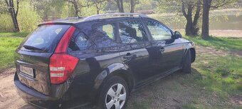 ////Predám kia ceed 1.6 crdi combi//// - 2