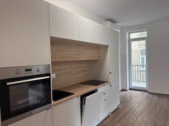 PREDAJ 2 izb. bytu-Gunduličova, 63 m2, BA I, Staré mesto - 2