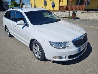 skoda superb combi 2.0 tdi - 2