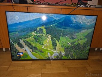 Sony Bravia KDL-50W805C - 2