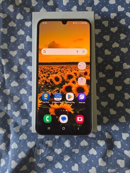 Samsung A34 5g duos silver v dobrom stave - 2